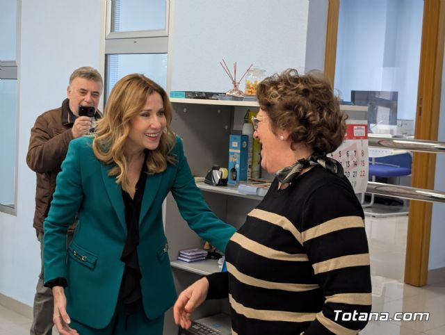 156 trabajadores agr�colas de Totana acceden a empleo p�blico en temporada baja a trav�s del SEF - 17