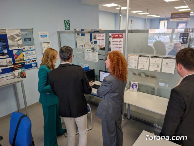 156 trabajadores agr�colas de Totana acceden a empleo p�blico en temporada baja a trav�s del SEF - 23