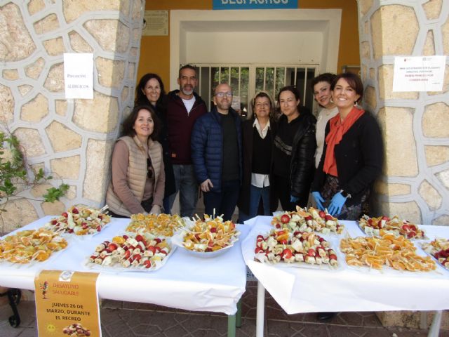 Educaci�n para la Salud en acci�n: el IES Prado Mayor celebra una jornada de desayuno saludable - 2