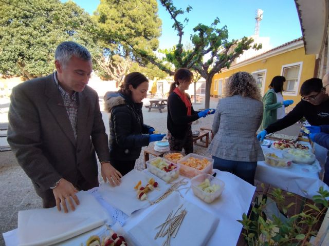 Educaci�n para la Salud en acci�n: el IES Prado Mayor celebra una jornada de desayuno saludable - 5