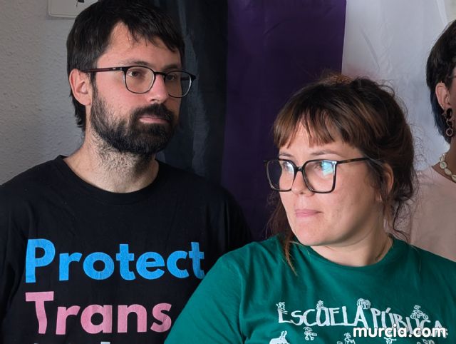 STERM y los colectivos LGTBIQ+ de Murcia exigen el cumplimiento inmediato de la Ley Trans en las aulas y presentan un protocolo completo ante el silencio de la Consejer�a de Educaci�n - 7