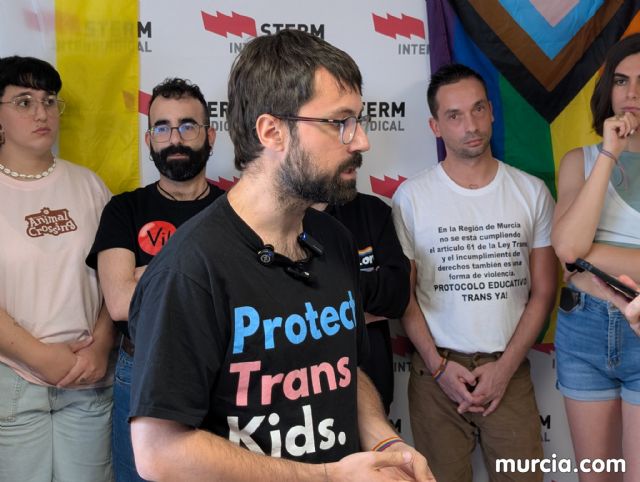 STERM y los colectivos LGTBIQ+ de Murcia exigen el cumplimiento inmediato de la Ley Trans en las aulas y presentan un protocolo completo ante el silencio de la Consejer�a de Educaci�n - 10