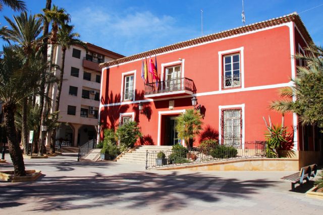 El Ayuntamiento de Alhama adapta sus horarios por la festividad de Santa Rita