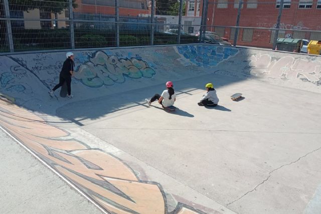 La calle Gisbert tendr� nuevo pavimento de adoquines y se renovar� el skatepark de Carlos III