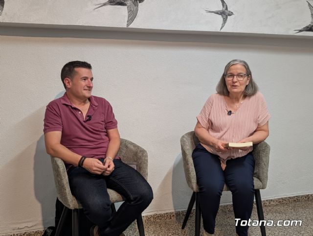 Sabidur�a entre jaulas y vuelos de libertad: el Centro Cultural y Obrero acogi� la presentaci�n de 