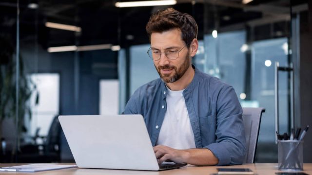 Master IA Adultos revoluciona la formación en inteligencia artificial para adultos Master IA Adultos revoluciona la formación en inteligencia artificial para adultos