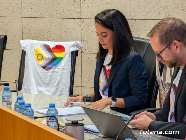 Ganar Totana celebra la aprobaci�n de la declaraci�n institucional por el D�a Internacional del Orgullo LGTBIQA+ - 5
