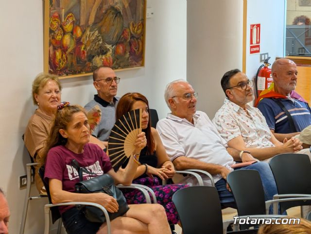 Ganar Totana celebra la aprobaci�n de la declaraci�n institucional por el D�a Internacional del Orgullo LGTBIQA+ - 8