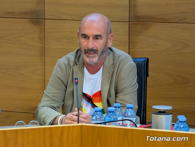 Ganar Totana celebra la aprobaci�n de la declaraci�n institucional por el D�a Internacional del Orgullo LGTBIQA+ - 23