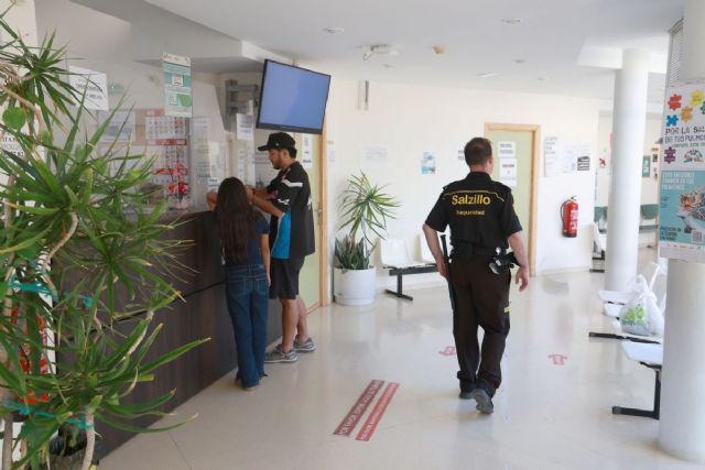 El consultorio m�dico de La Aljorra incorpora un servicio de vigilancia para reforzar la seguridad