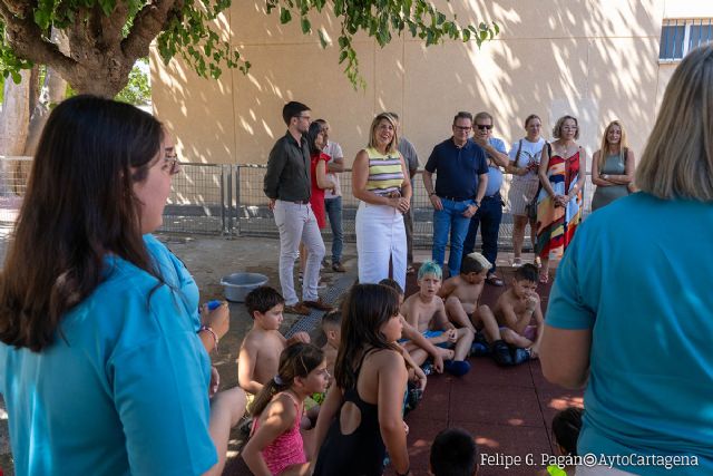 El Ayuntamiento invertir� un m�nimo de 2,5 millones en actuaciones contra el calor en los colegios