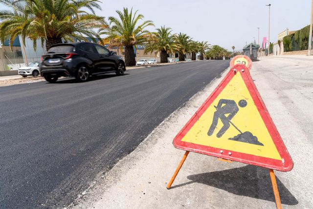 El Ayuntamiento avanza en una nueva fase del plan de asfaltado en el Cabezo Beaza y arranca la pr�xima semana en el casco urbano