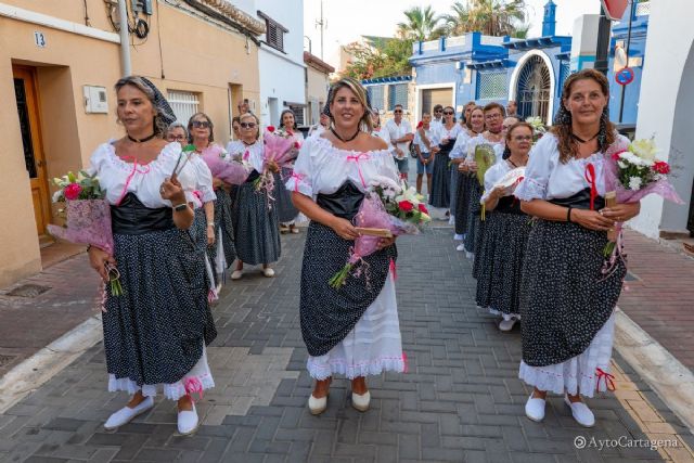 Cabo de Palos inicia sus Fiestas Patronales con la Ofrenda Floral de las pescadoras y el nombramiento de la alcaldesa como madrina Cabo de Palos inicia sus Fiestas Patronales con la Ofrenda Floral de las pescadoras y el nombramiento de la alcaldesa como madrina