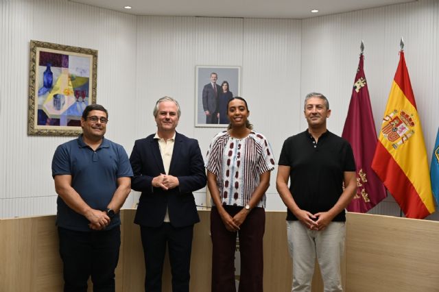Juan Jes�s Carricondo toma posesi�n como nuevo tesorero municipal del Ayuntamiento