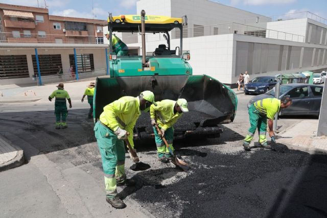 Contin�a el plan municipal de mejora del firme con nuevas actuaciones de asfaltado en San Ant�n