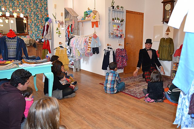 xito del primer cuenta-cuentos en polodelimn, a cargo de Pele - 24