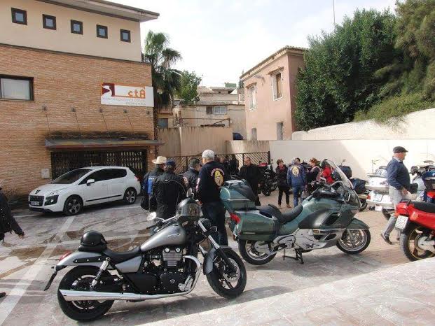 La Asociacin de Policas Motoristas “ngeles Guardianes” de Alicante visita el Museo de la Polica Local de Totana - 10