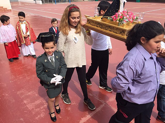 El colegio Santa Eulalia celebr su procesin de Semana Santa - 14