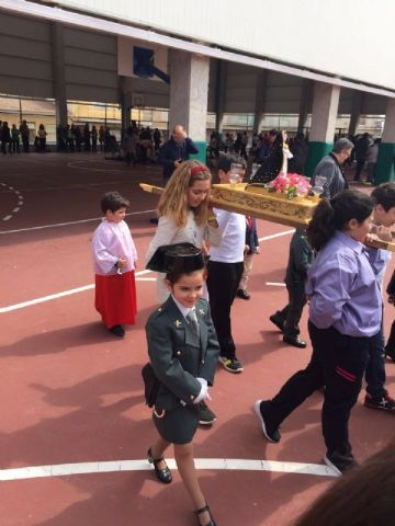 El colegio Santa Eulalia celebr su procesin de Semana Santa - 20