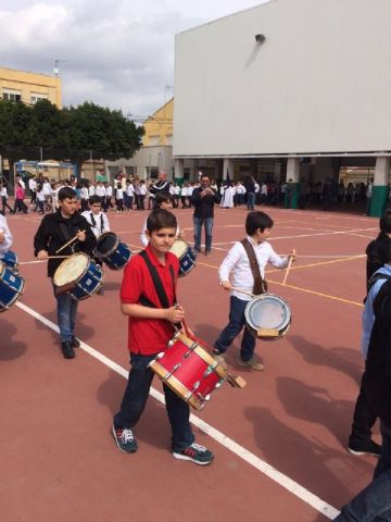 El colegio Santa Eulalia celebr su procesin de Semana Santa - 19