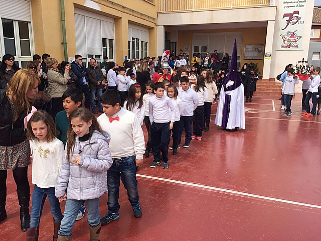 El colegio Santa Eulalia celebr su procesin de Semana Santa - 40