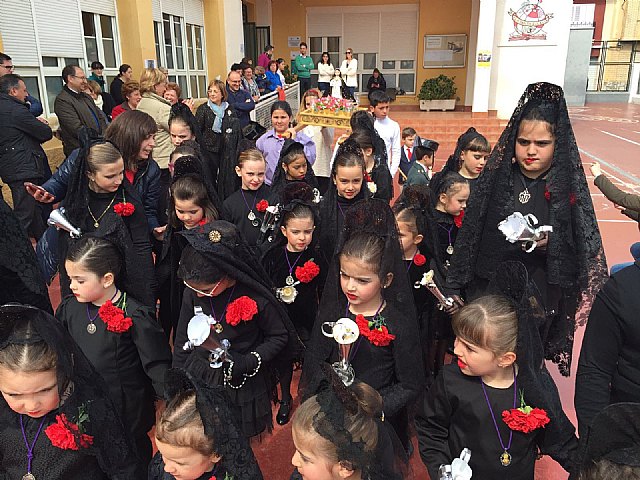 El colegio Santa Eulalia celebr su procesin de Semana Santa - 37