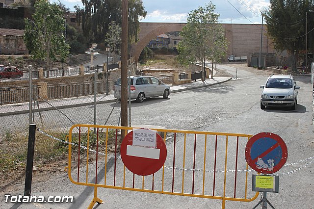 Se restringe el acceso de peatones y vehculos a las inmediaciones de la zona del Arco de San Pedro - 2