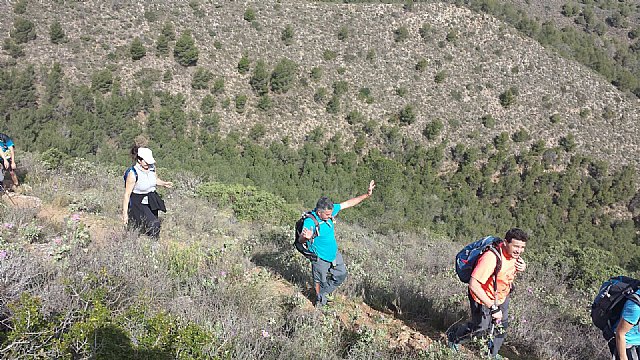 El Club Senderista de Totana organiz una ruta a la Sierra de Almenara para ascender a la cima del Talayn - 5