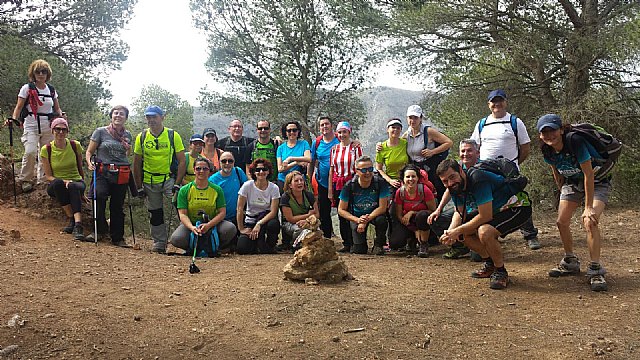 El Club Senderista de Totana organiz una ruta a la Sierra de Almenara para ascender a la cima del Talayn - 6