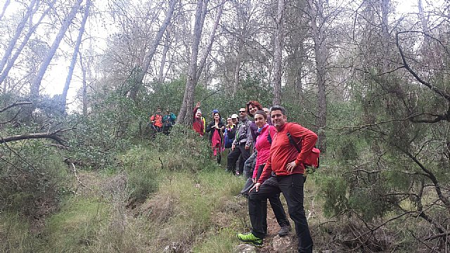 El Club Senderista de Totana organiz una ruta a la Sierra de Almenara para ascender a la cima del Talayn - 19