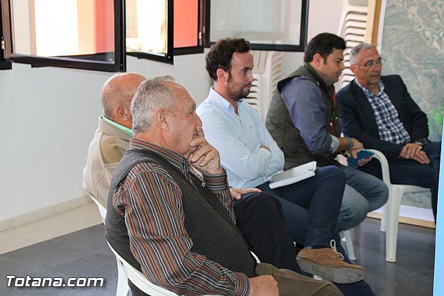 El suministro de agua desalada para los regantes de Totana es 