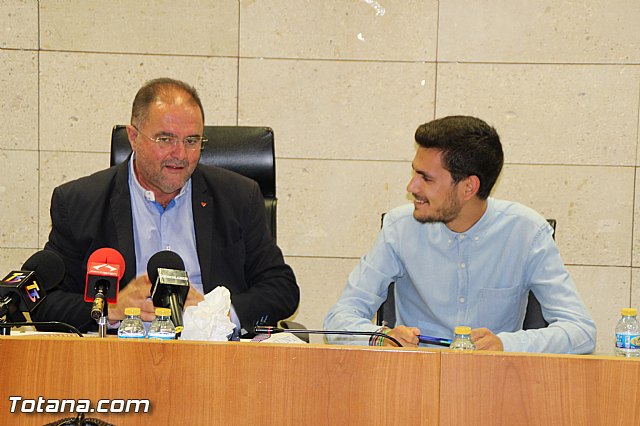 Recepcin institucional al joven totanero Pedro Antonio Garca Tudela - 11