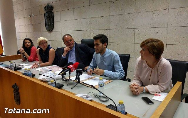 Recepcin institucional al joven totanero Pedro Antonio Garca Tudela - 9