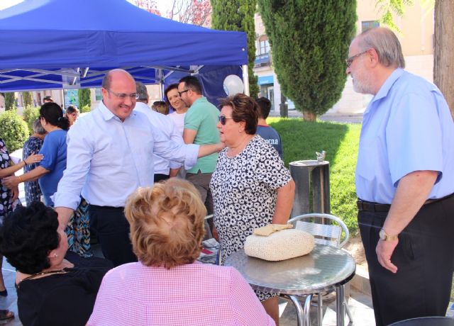 El secretario general del PP regional y presidente de la Comunidad, Pedro Antonio Snchez, mantuvo un encuentro con afiliados y simpatizantes en Totana - 33