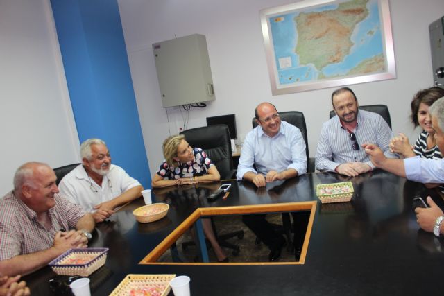El secretario general del PP regional y presidente de la Comunidad, Pedro Antonio Snchez, mantuvo un encuentro con afiliados y simpatizantes en Totana - 34