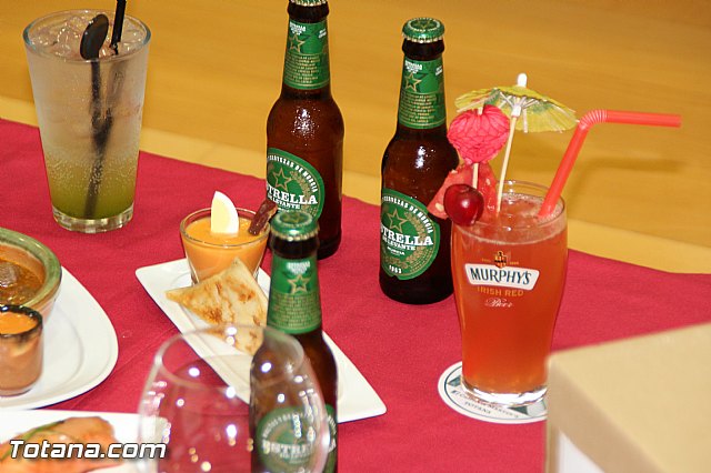 Se presenta la VIII Ruta de la Tapa, Cctel y Postres por Totana - 9