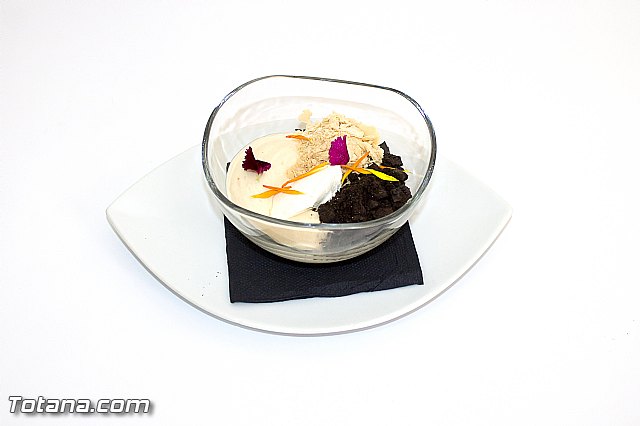 Se presenta la VIII Ruta de la Tapa, Cctel y Postres por Totana - 43