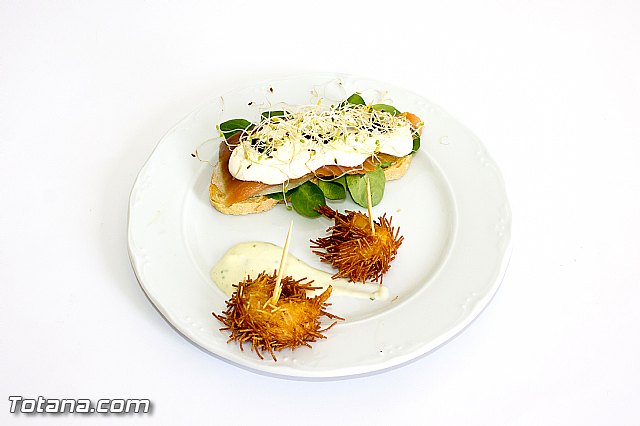 Se presenta la VIII Ruta de la Tapa, Cctel y Postres por Totana - 39