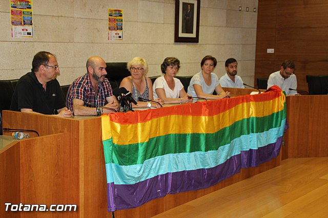 Se presentan las actividades de la Semana por la Tolerancia y la Igualdad LGTB - 2