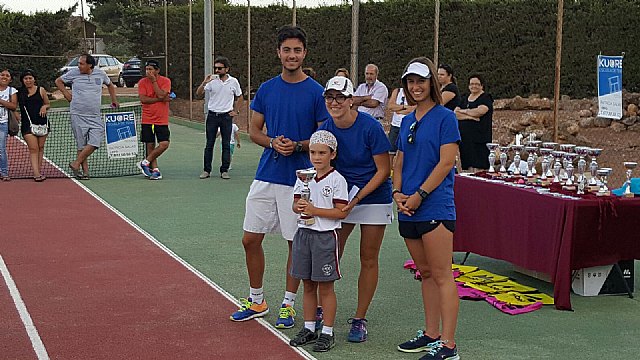 Finalizan las clases en la escuela de tenis Kuore del curso 2015-2016 - 9