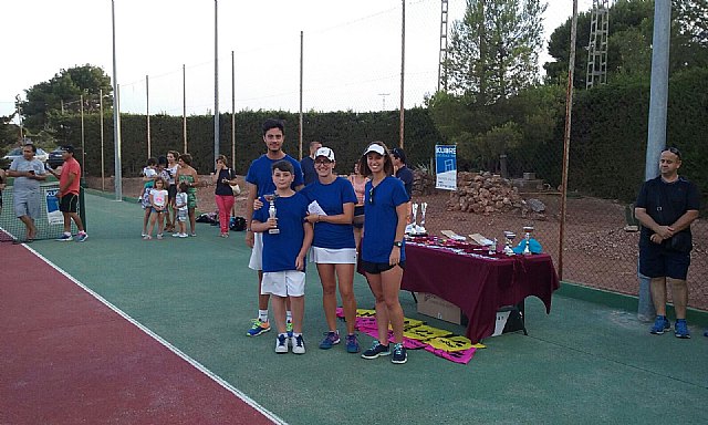 Finalizan las clases en la escuela de tenis Kuore del curso 2015-2016 - 13