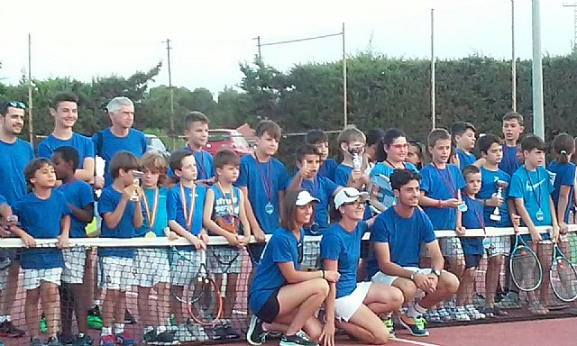 Finalizan las clases en la escuela de tenis Kuore del curso 2015-2016 - 15