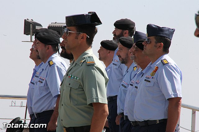 El Comandante del Cuerpo General del Ejrcito del Aire Juan Carlos Giz toma posesin de la Jefatura del Escuadrn del EVA 13 - 24