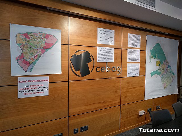 Rueda de prensa de CEBAG sobre el PGOM, Plan de Ajuste y otros asuntos de actualidad - 1