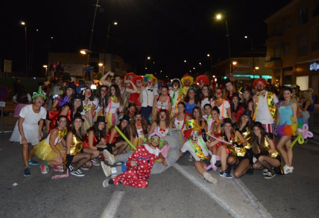 Desfile de carrozas y comparsas de las fiestas 2016 - 3