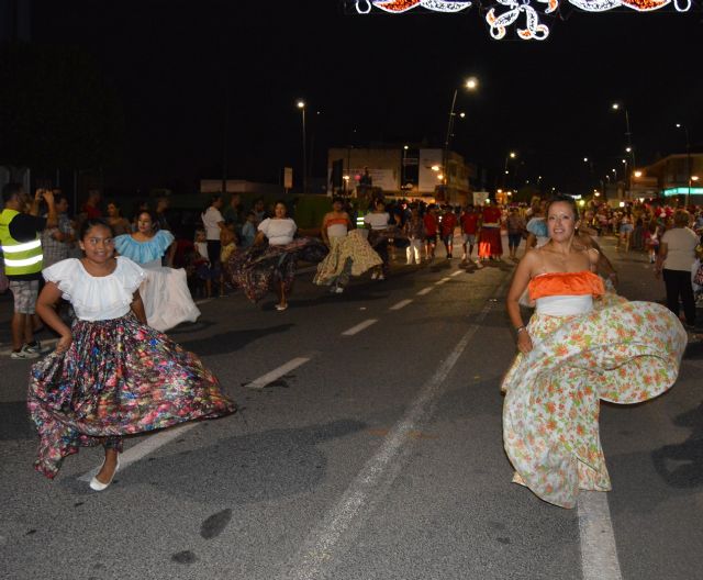 Desfile de carrozas y comparsas de las fiestas 2016 - 4