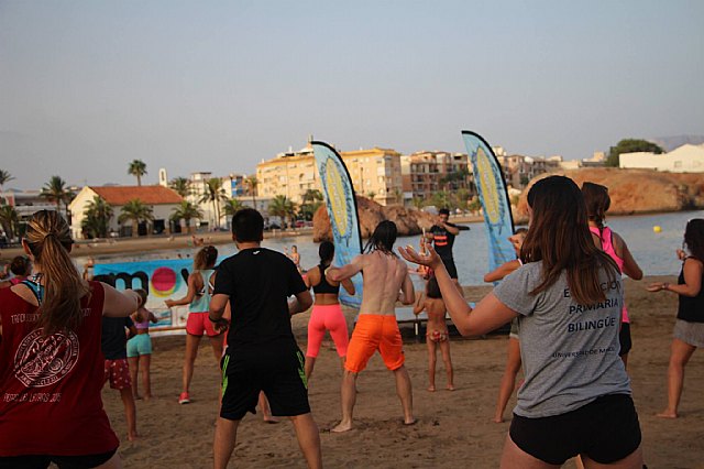 Move organiz una exhibicin de Combat en las playas de Mazarrn - 13