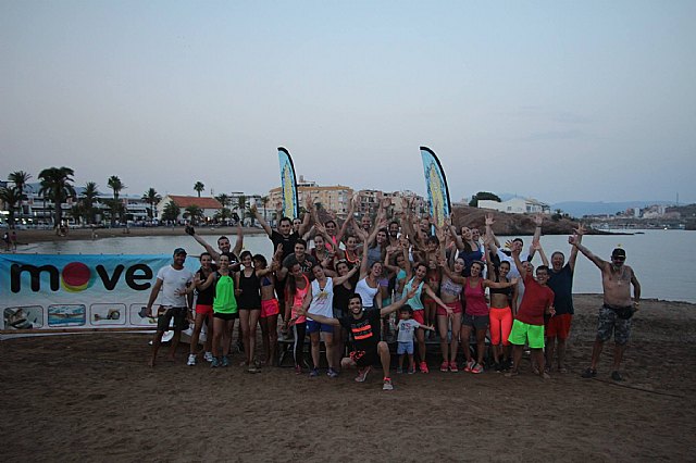 Move organiz una exhibicin de Combat en las playas de Mazarrn - 23