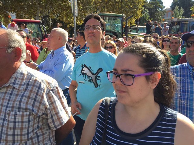 El alcalde de Totana con los agricultores murcianos ante la Asamblea Regional en Cartagena - 15