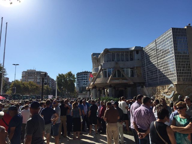 El alcalde de Totana con los agricultores murcianos ante la Asamblea Regional en Cartagena - 20